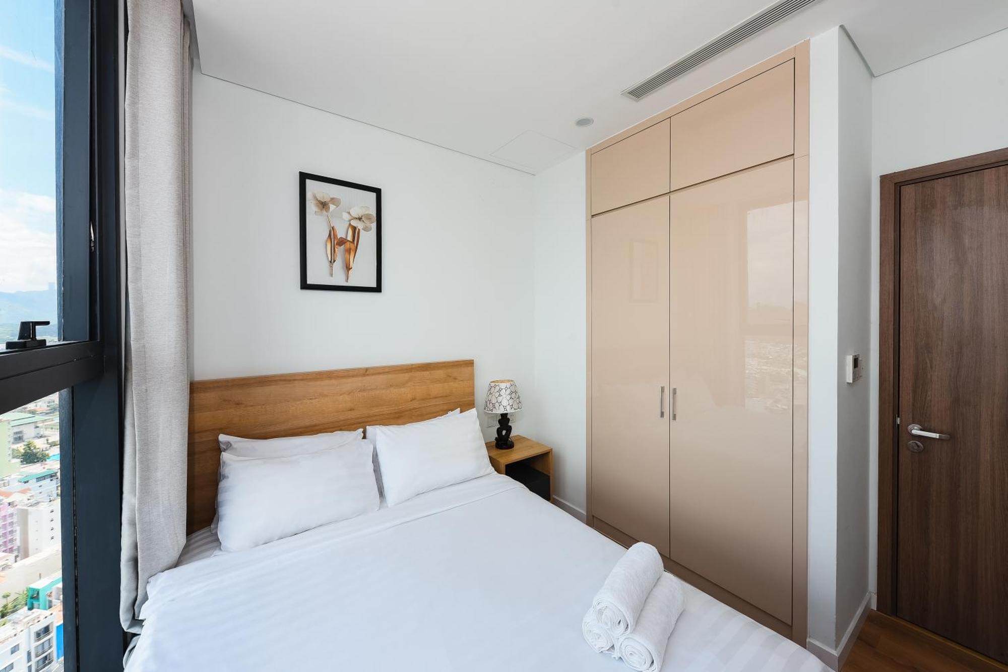 S Lux Apartment Scenia Bay Nha Trang Exterior photo