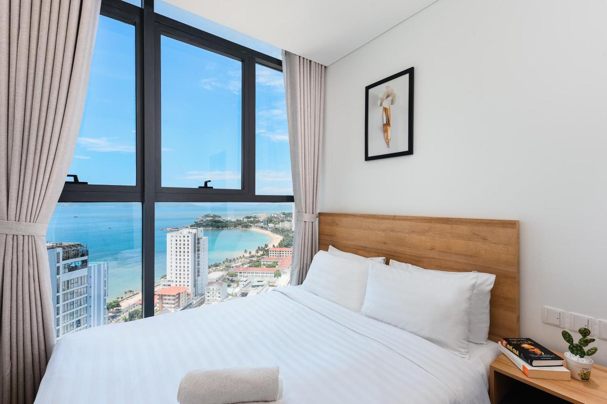 S Lux Apartment Scenia Bay Nha Trang Exterior photo