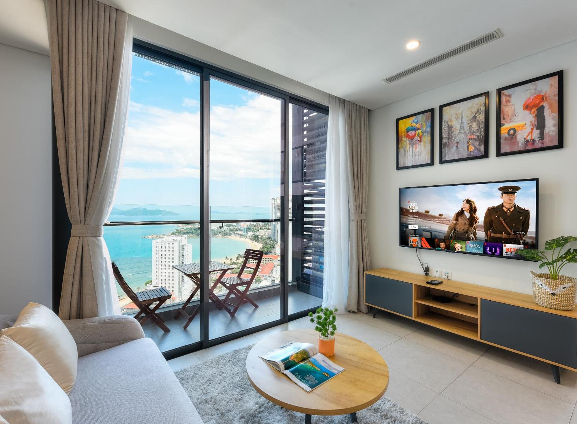 S Lux Apartment Scenia Bay Nha Trang Exterior photo