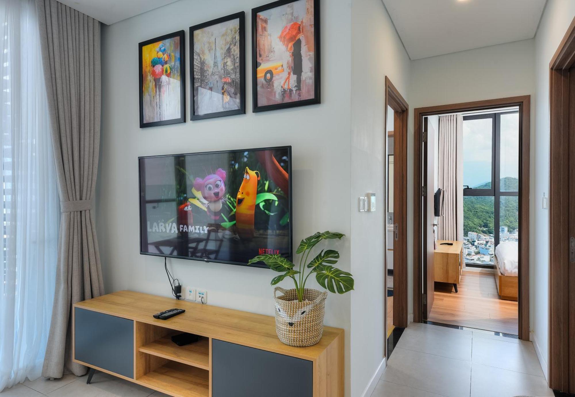 S Lux Apartment Scenia Bay Nha Trang Exterior photo